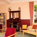 Yha Butharlyp Howe * Grasmere