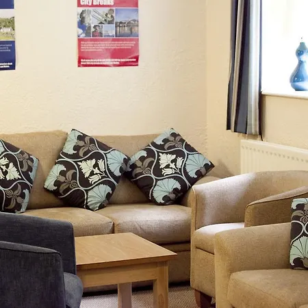 Hostel Yha Butharlyp Howe *