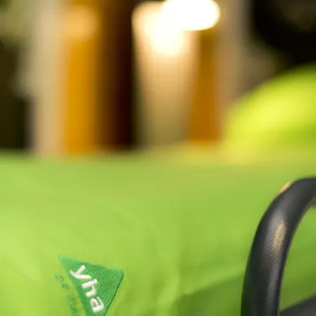 Hostel Yha Butharlyp Howe *